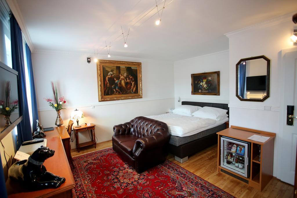 Hoeckner Plaza Hotel Attnang-Puchheim エクステリア 写真